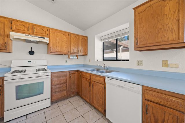 1707 Motor Avenue, Kingman, AZ 86401