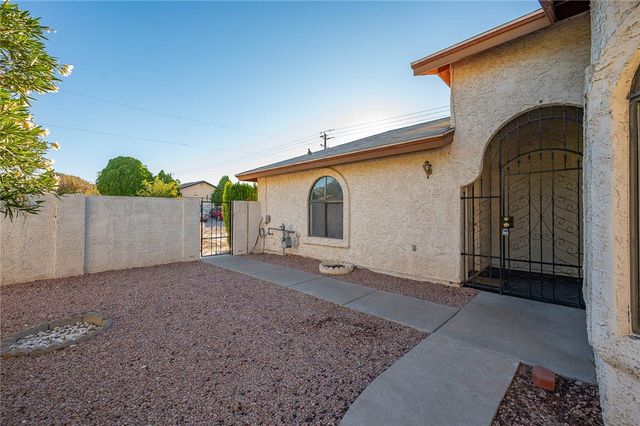 1707 Motor Avenue, Kingman, AZ 86401