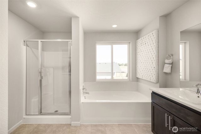 13711 NE 107th Street, Vancouver, WA 98682