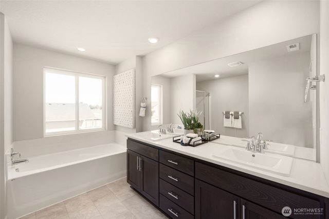 13711 NE 107th Street, Vancouver, WA 98682