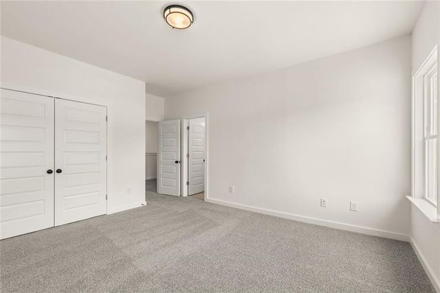 8350 Creekside Overlook Drive, Gainesville, GA 30506