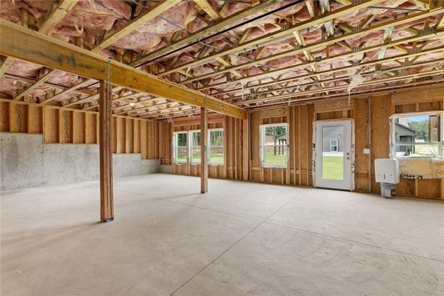 8350 Creekside Overlook Drive, Gainesville, GA 30506