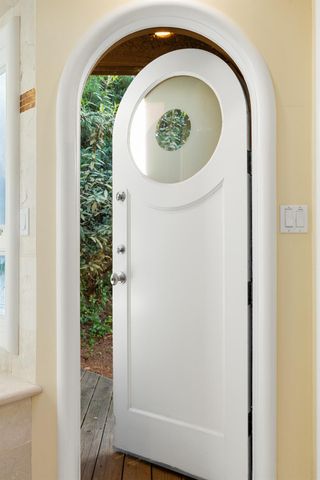 1810 Country Club Dr, Placerville, CA 95667