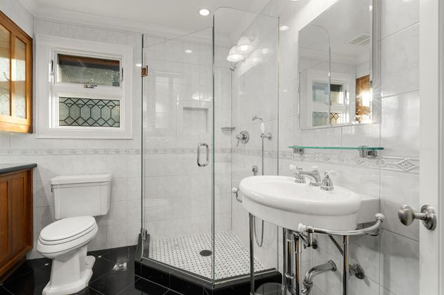 1810 Country Club Dr, Placerville, CA 95667