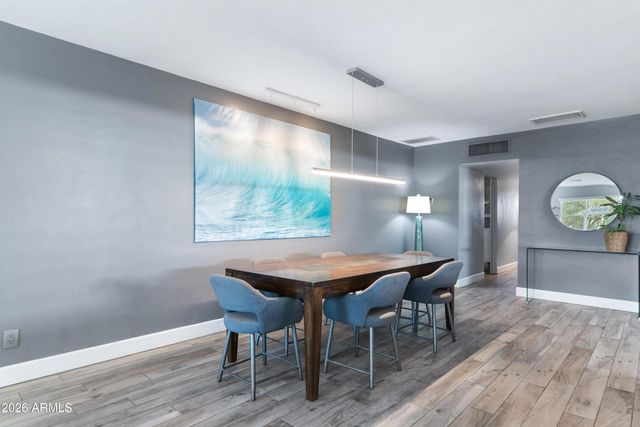1630 W INDIANOLA Avenue, Phoenix, AZ 85015