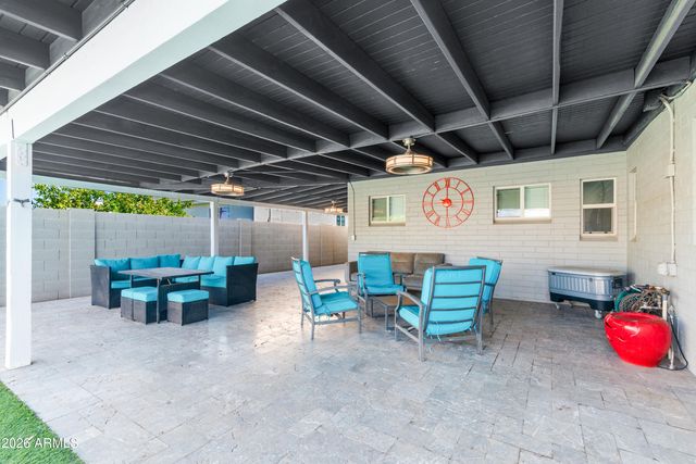 1630 W INDIANOLA Avenue, Phoenix, AZ 85015