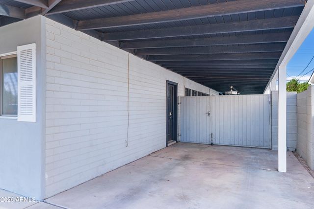 1630 W INDIANOLA Avenue, Phoenix, AZ 85015