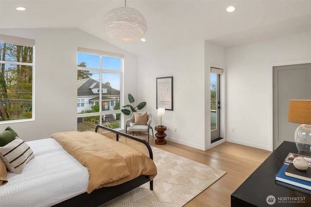 328 NE 91st Street, Seattle, WA 98115