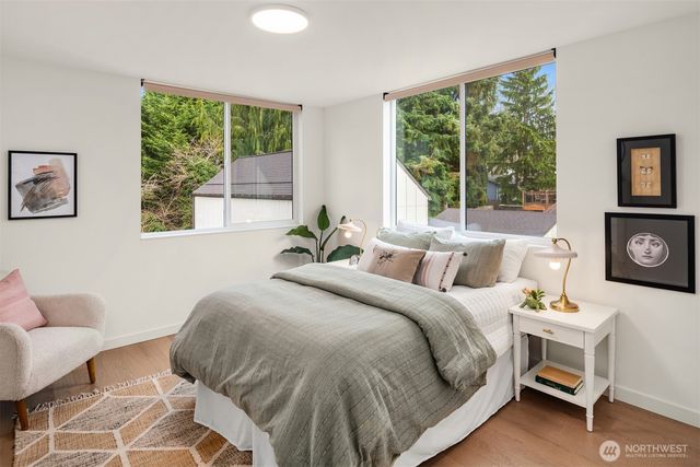 328 NE 91st Street, Seattle, WA 98115