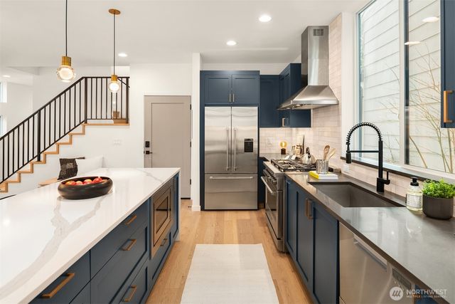 328 NE 91st Street, Seattle, WA 98115