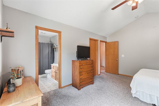 4101 SW Bluegrass Drive, Ankeny, IA 50023