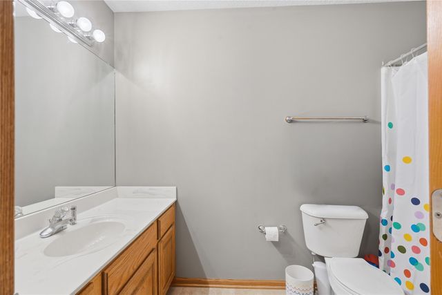 4101 SW Bluegrass Drive, Ankeny, IA 50023