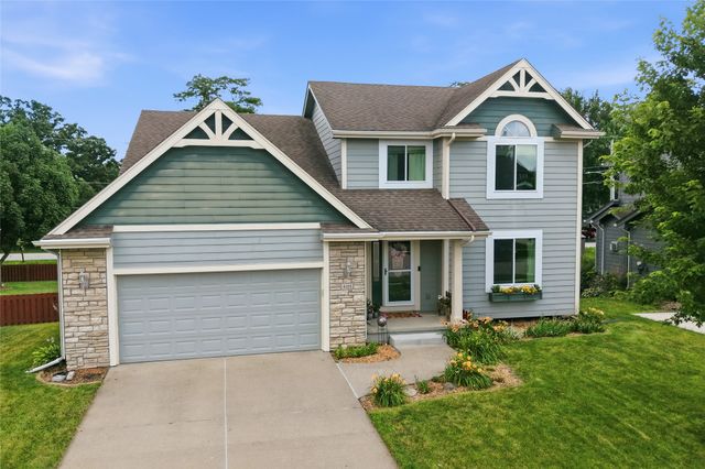 4101 SW Bluegrass Drive, Ankeny, IA 50023