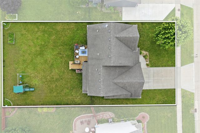 4101 SW Bluegrass Drive, Ankeny, IA 50023