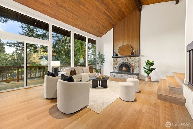 3207 176th Court NE, Redmond, WA 98052