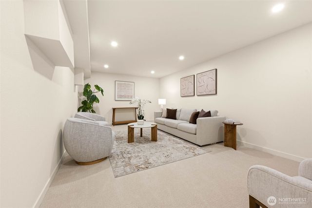 3207 176th Court NE, Redmond, WA 98052