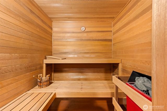 3207 176th Court NE, Redmond, WA 98052