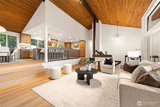 3207 176th Court NE, Redmond, WA 98052