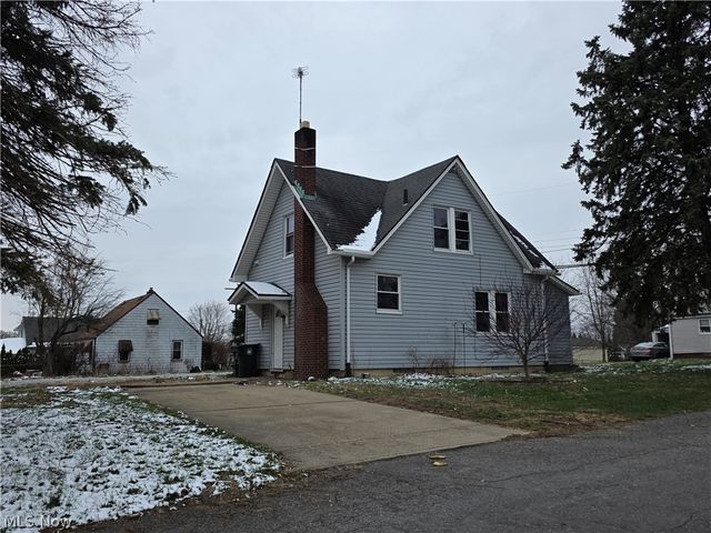 1600 Sandwith Avenue SW, Canton, OH 44706