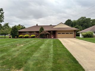 478 Karl Drive, Richmond Heights, OH 44143