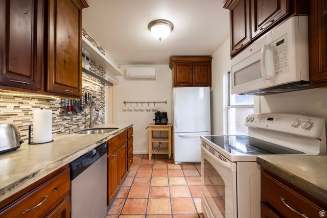 937 E 300 S, Salt Lake City, UT 84101