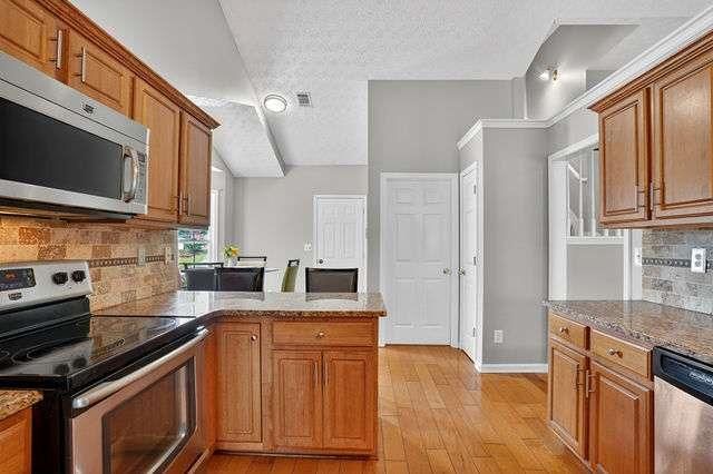 2270 Taylor Pointe Way, Dacula, GA 30019