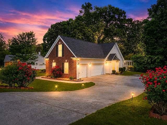 2270 Taylor Pointe Way, Dacula, GA 30019