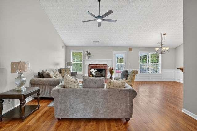 2270 Taylor Pointe Way, Dacula, GA 30019