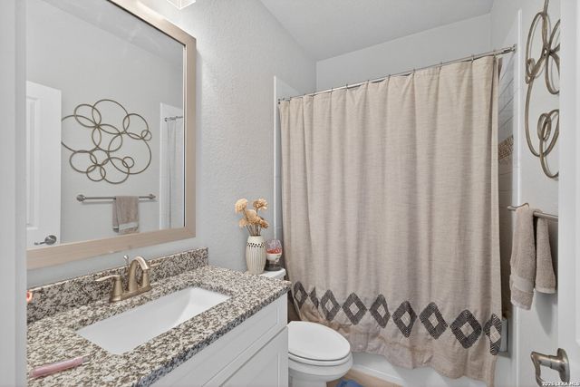 11202 VANCE JACKSON RD Unit 17, San Antonio, TX 78230