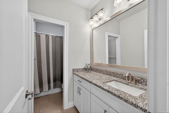 11202 VANCE JACKSON RD Unit 17, San Antonio, TX 78230