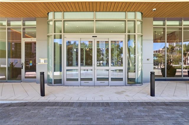 400 CENTRAL AVENUE 2008, St Petersburg, FL 33701