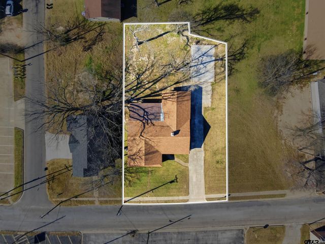 423 S Davis, Sulphur Springs, TX 75482