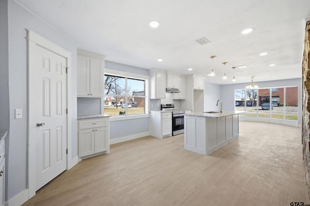 423 S Davis, Sulphur Springs, TX 75482