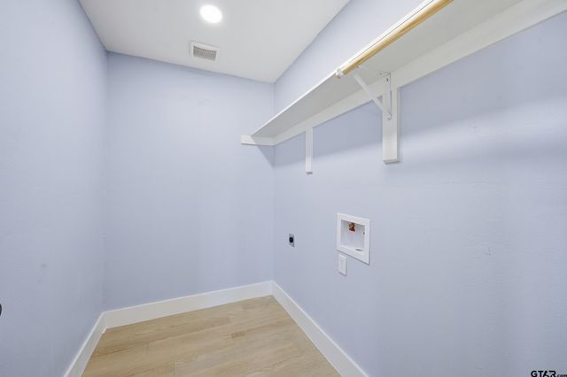 423 S Davis, Sulphur Springs, TX 75482