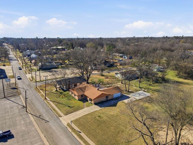 423 S Davis, Sulphur Springs, TX 75482