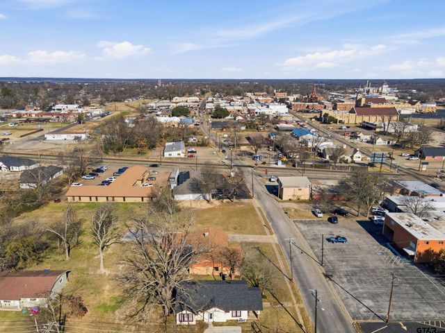 423 S Davis, Sulphur Springs, TX 75482