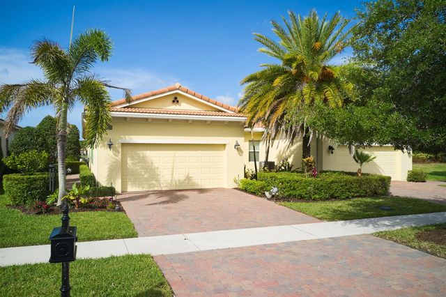 17128 SW Ambrose Way, Port St. Lucie, FL 34986