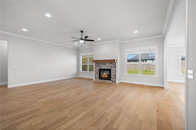 2204 Charles Street, Pea Ridge, AR 72751