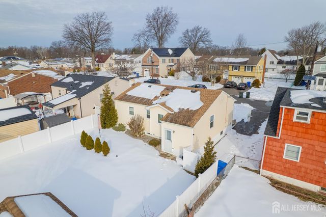 237 Carolyn Avenue, Colonia, NJ 07067