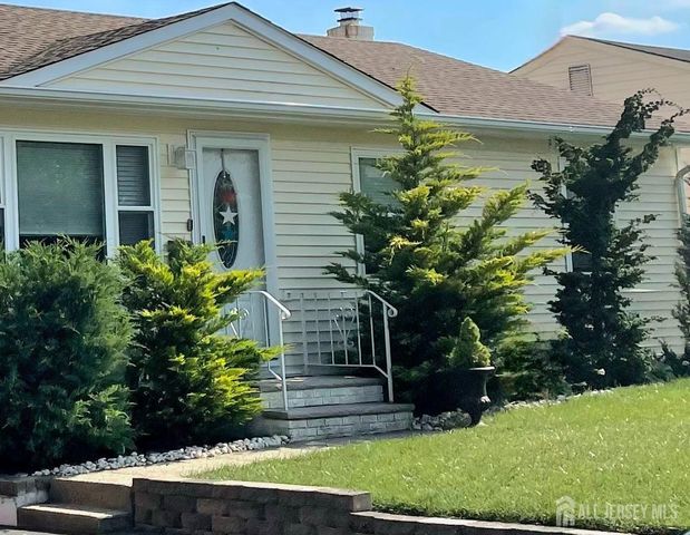 237 Carolyn Avenue, Colonia, NJ 07067