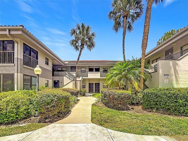 2650 COUNTRYSIDE BOULEVARD E103, Clearwater, FL 33761