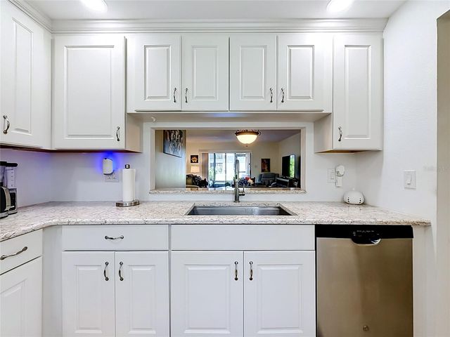 2650 COUNTRYSIDE BOULEVARD E103, Clearwater, FL 33761