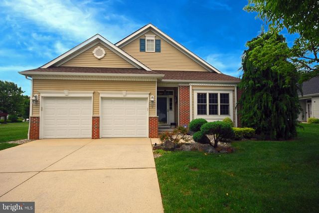 6 RIDGWAY DR, Bordentown, NJ 08505