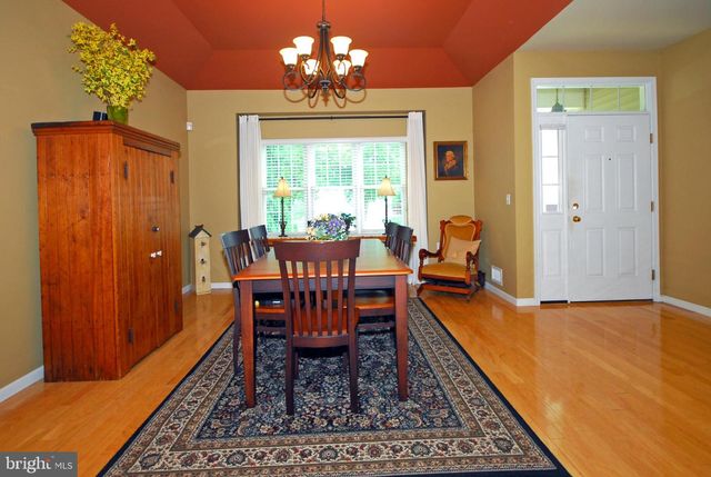 6 RIDGWAY DR, Bordentown, NJ 08505