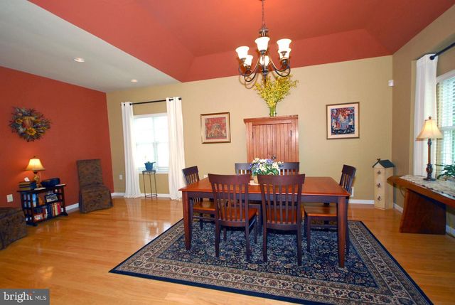 6 RIDGWAY DR, Bordentown, NJ 08505