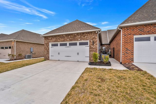 2326 Laurelstone Dr, Murfreesboro, TN 37130