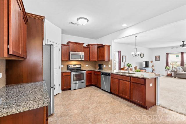 128 Water Ski Drive, Statesville, NC 28677