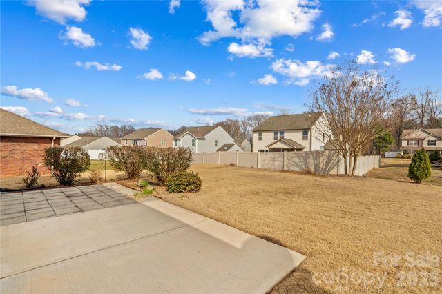 128 Water Ski Drive, Statesville, NC 28677