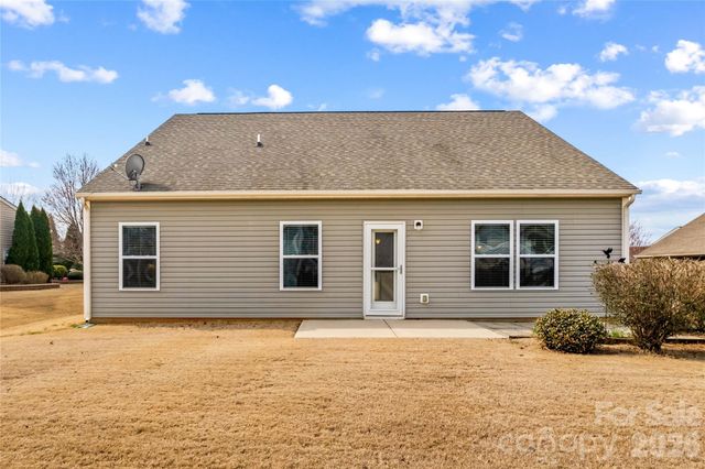 128 Water Ski Drive, Statesville, NC 28677