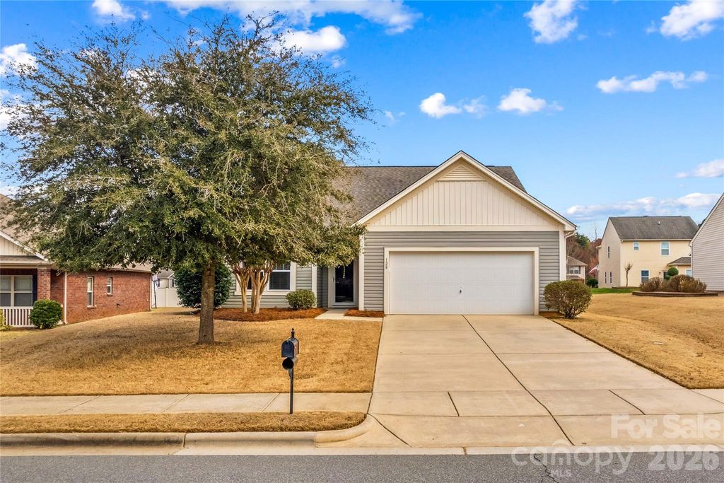 128 Water Ski Drive, Statesville, NC 28677